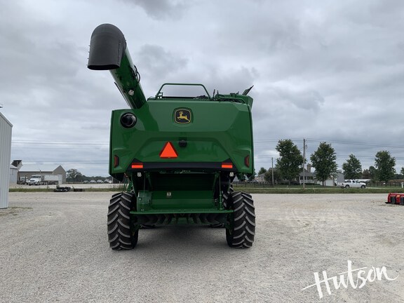 Photo of 2025 John Deere S7 600