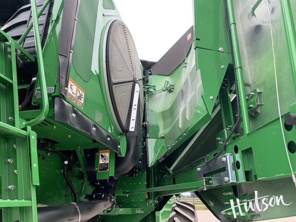 Photo of 2025 John Deere S7 600
