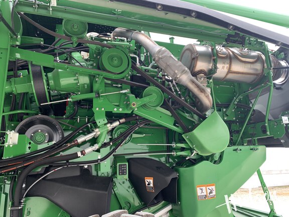 Photo of 2025 John Deere S7 600