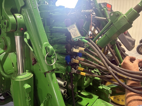 Photo of 2021 John Deere 8RX 370