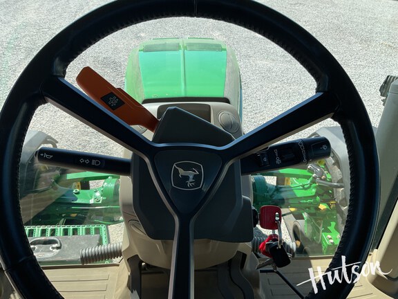 Photo of 2021 John Deere 8RX 370