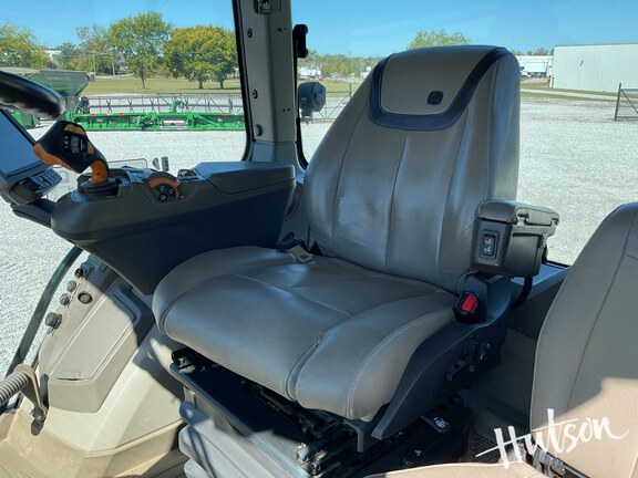 Photo of 2021 John Deere 8RX 370