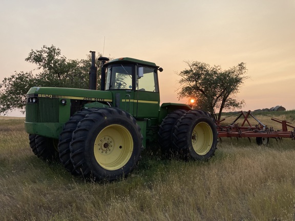 1984 John Deere 8650 Used Equipment