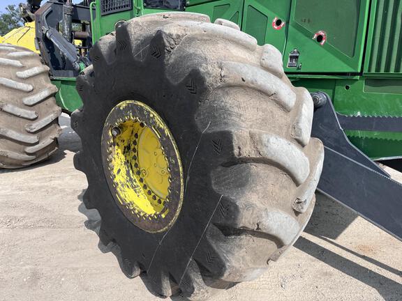 2022 John Deere 948L II