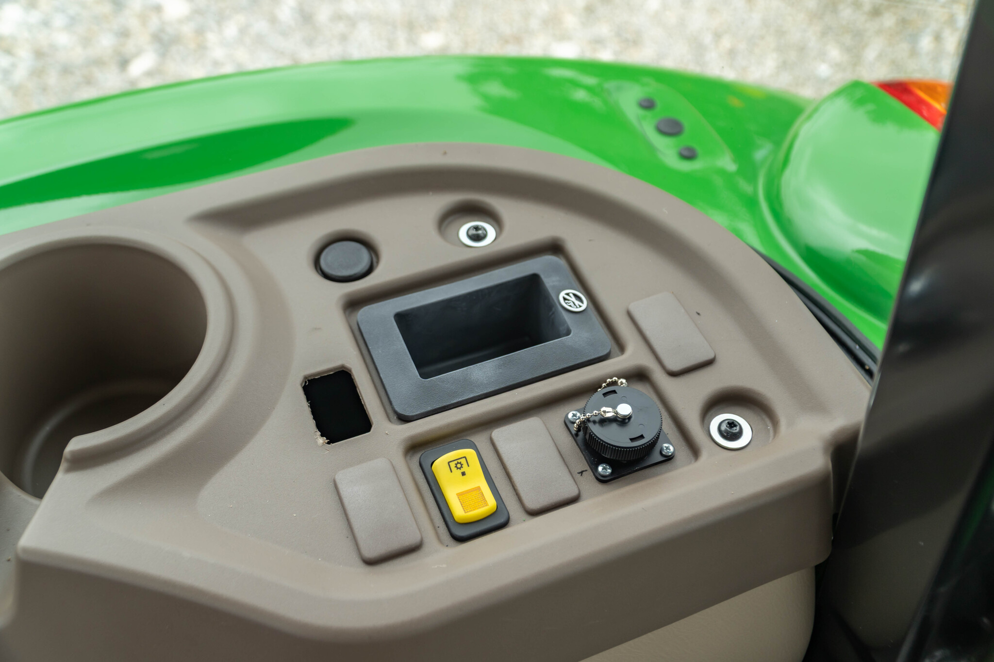 New In-Stock 2026 John Deere 5067E Utility Tractors at Koenig Equipment in Urbana, OH - PhotoXL16