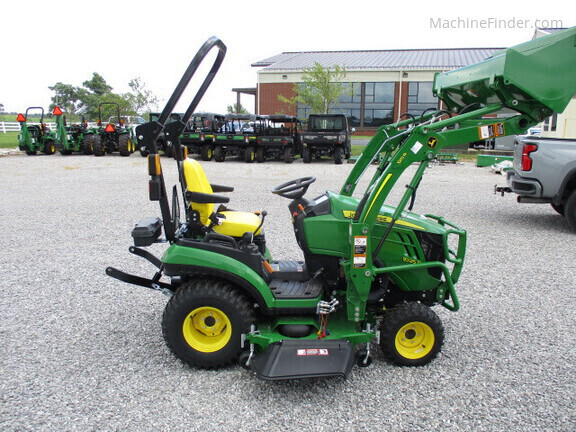 Photo of 2024 John Deere 1025R