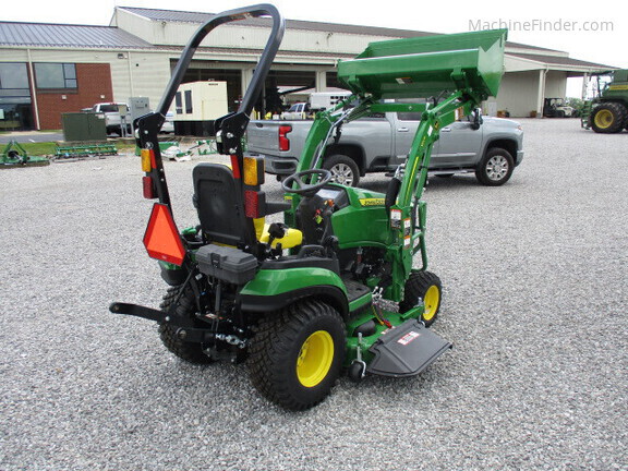Photo of 2024 John Deere 1025R