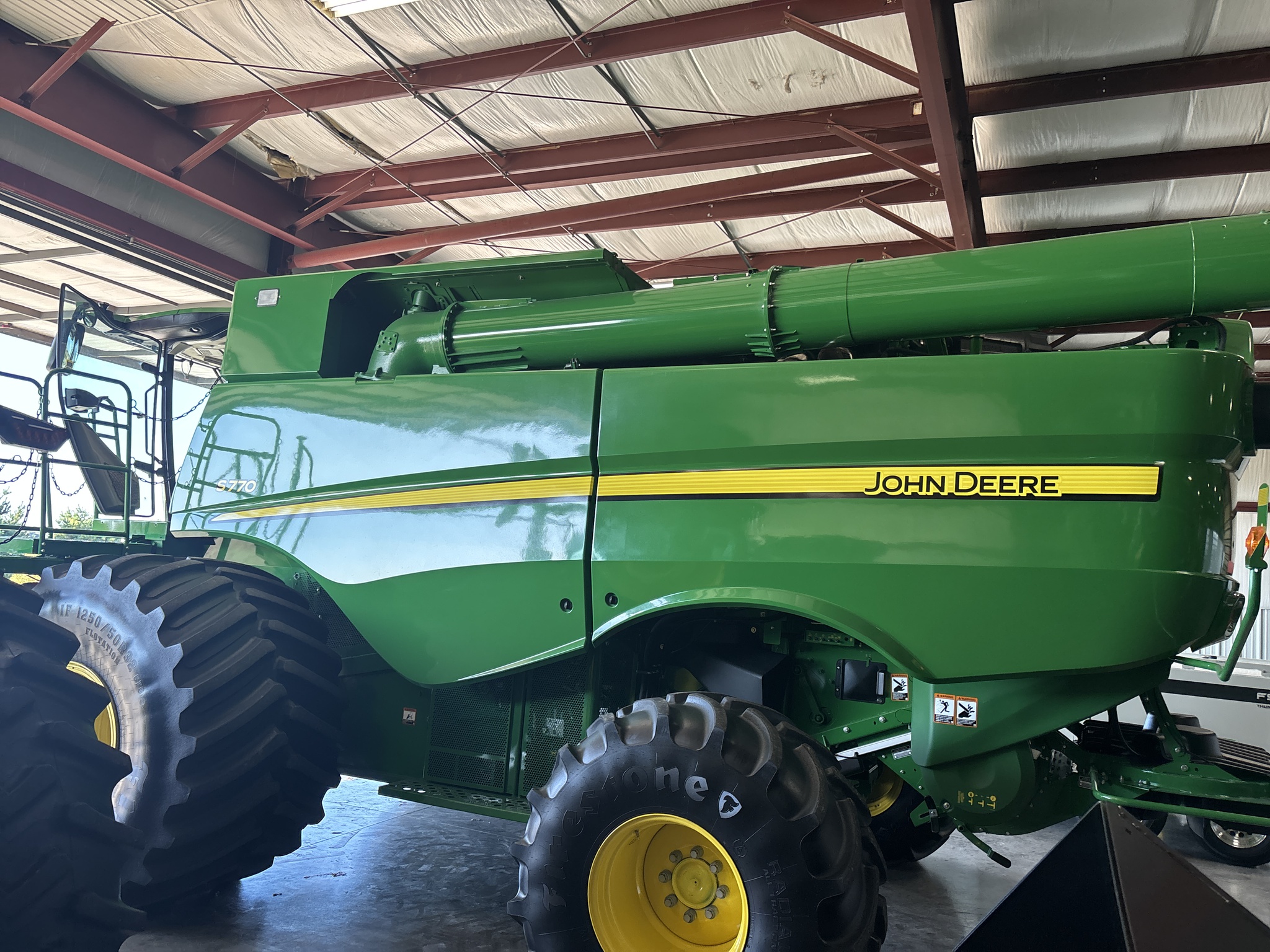 Used 2021 John Deere S770 Combines at Koenig Equipment in Knightstown, IN - PhotoXL1