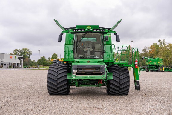 Used 2021 John Deere S770 Combines at Koenig Equipment in Knightstown, IN - Photo7