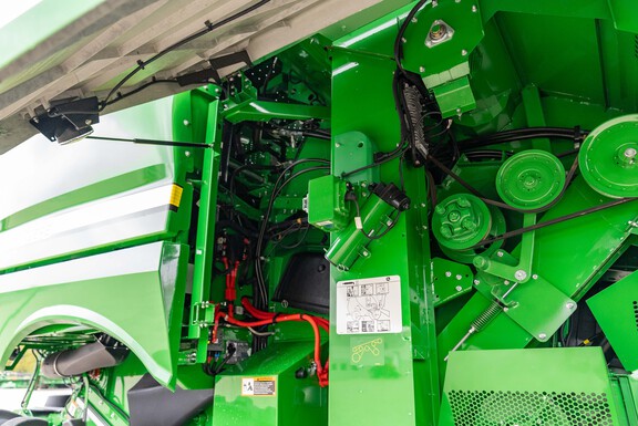 Used 2021 John Deere S770 Combines at Koenig Equipment in Knightstown, IN - Photo16