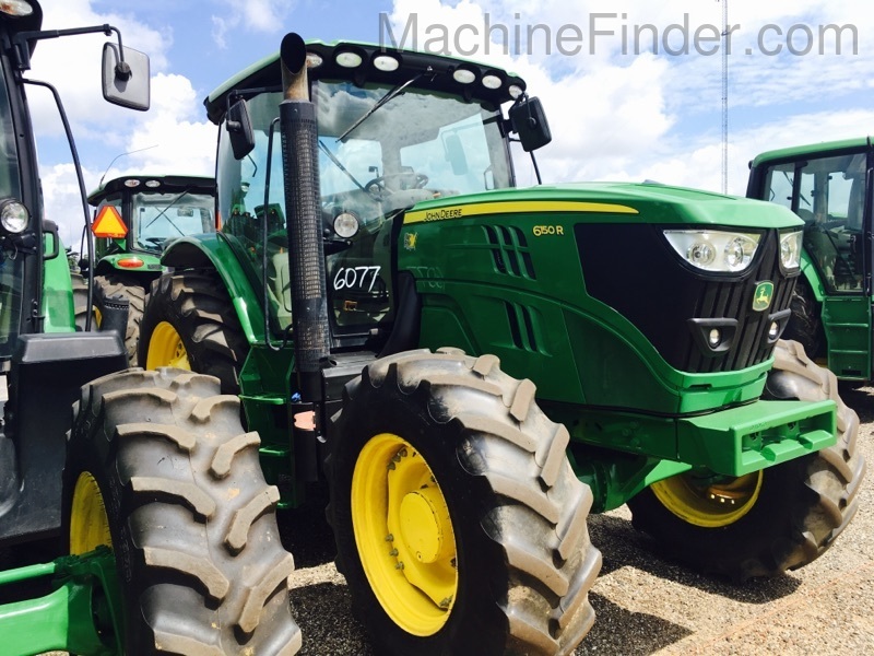 2015 John Deere 6150R Image 3