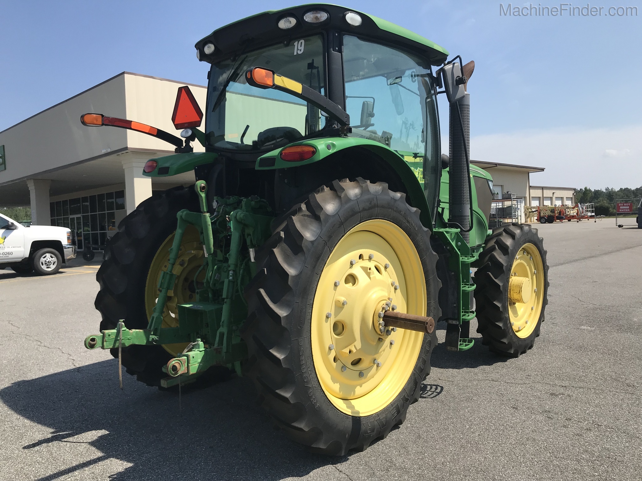 2012 John Deere 6190R Image 2