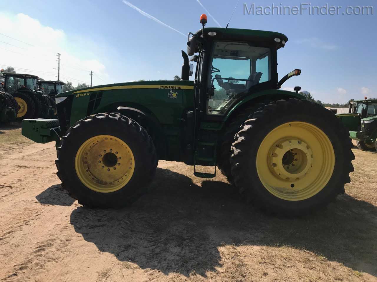 2016 John Deere 8345R Image 7