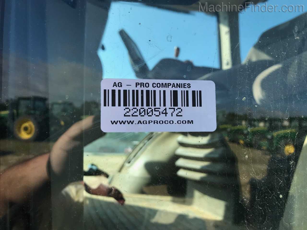 2016 John Deere 8345R Image 11