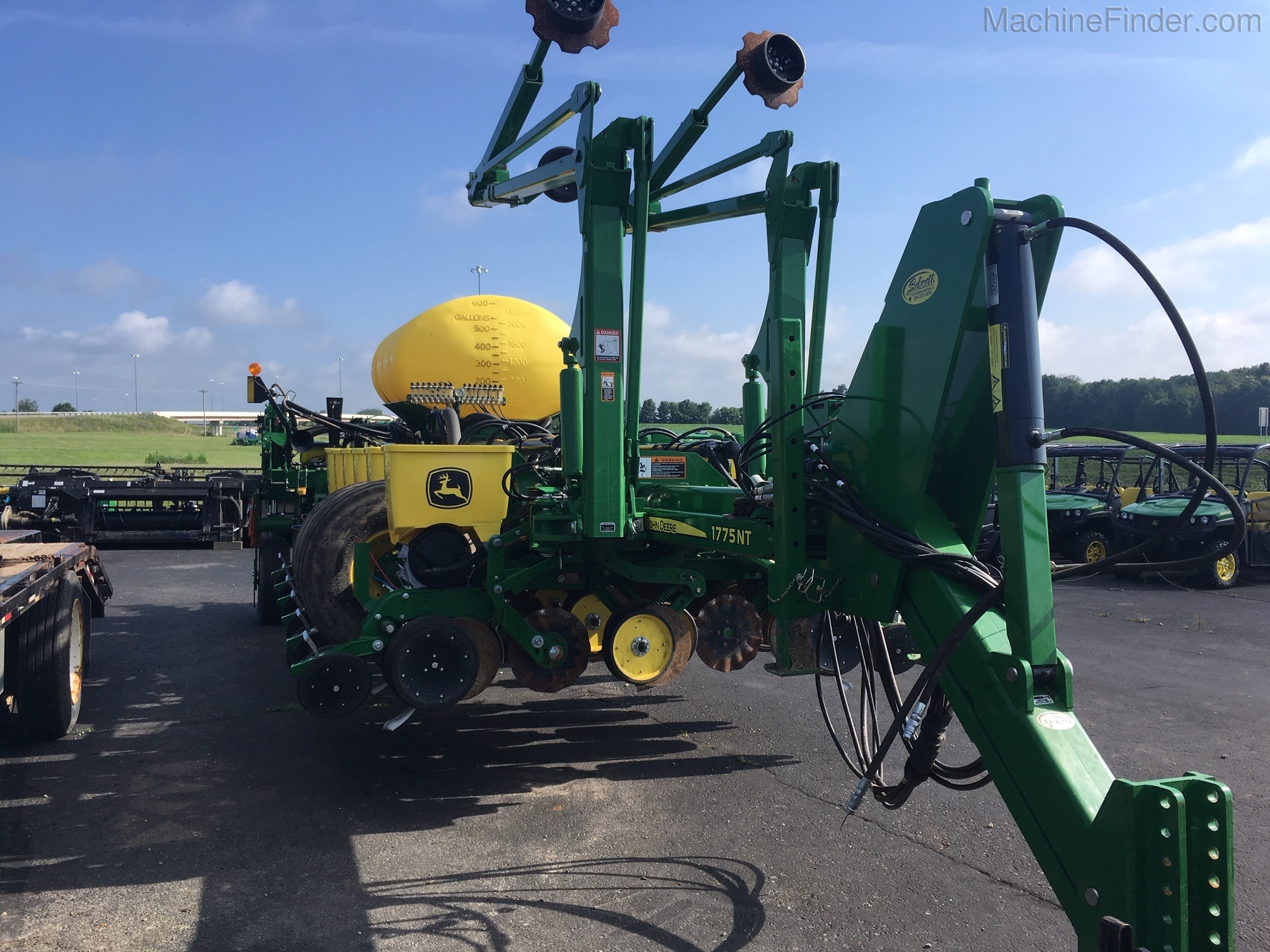 2016 John Deere 1775NT Image 7