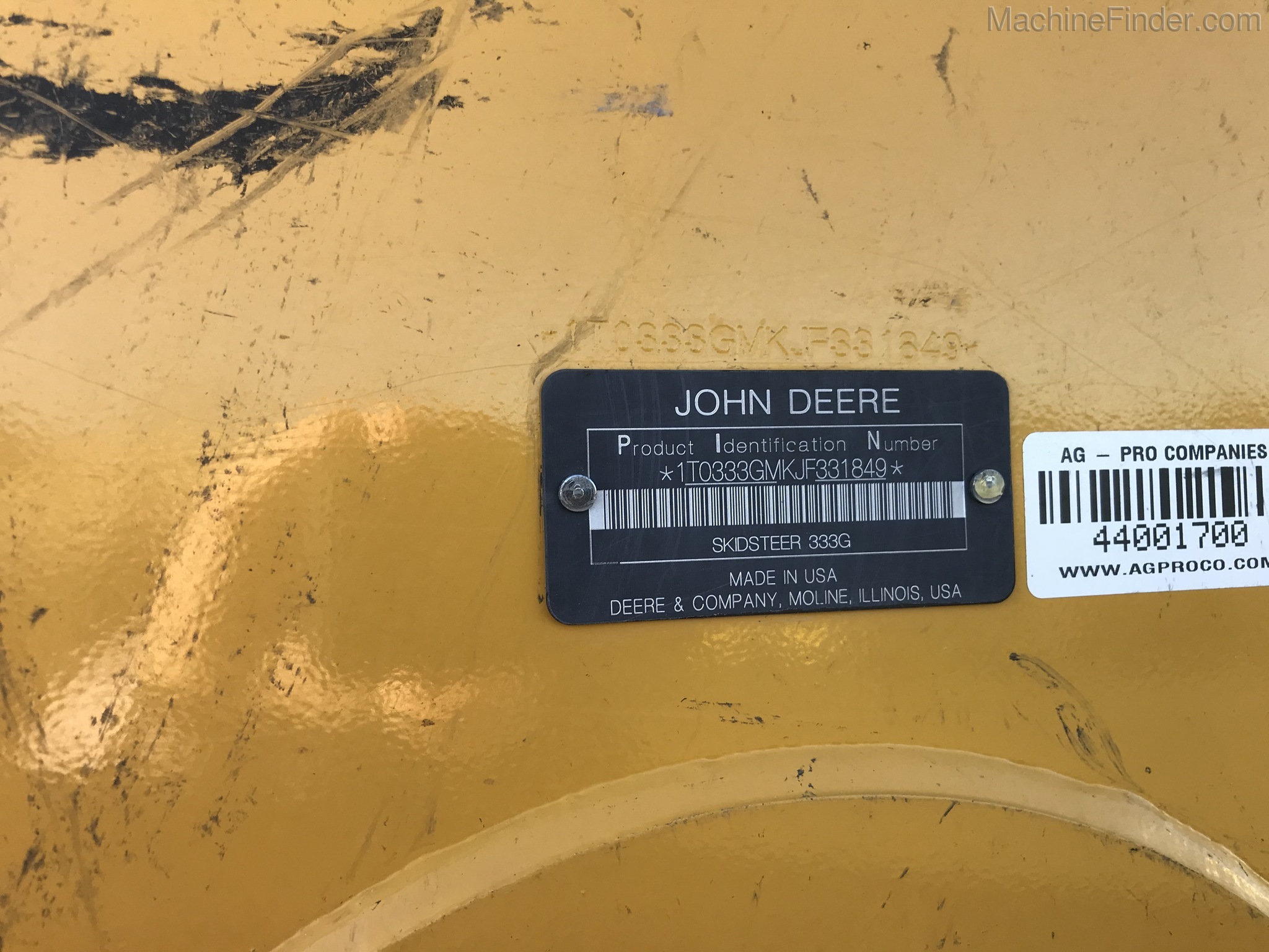 2018 John Deere 333G Image 2