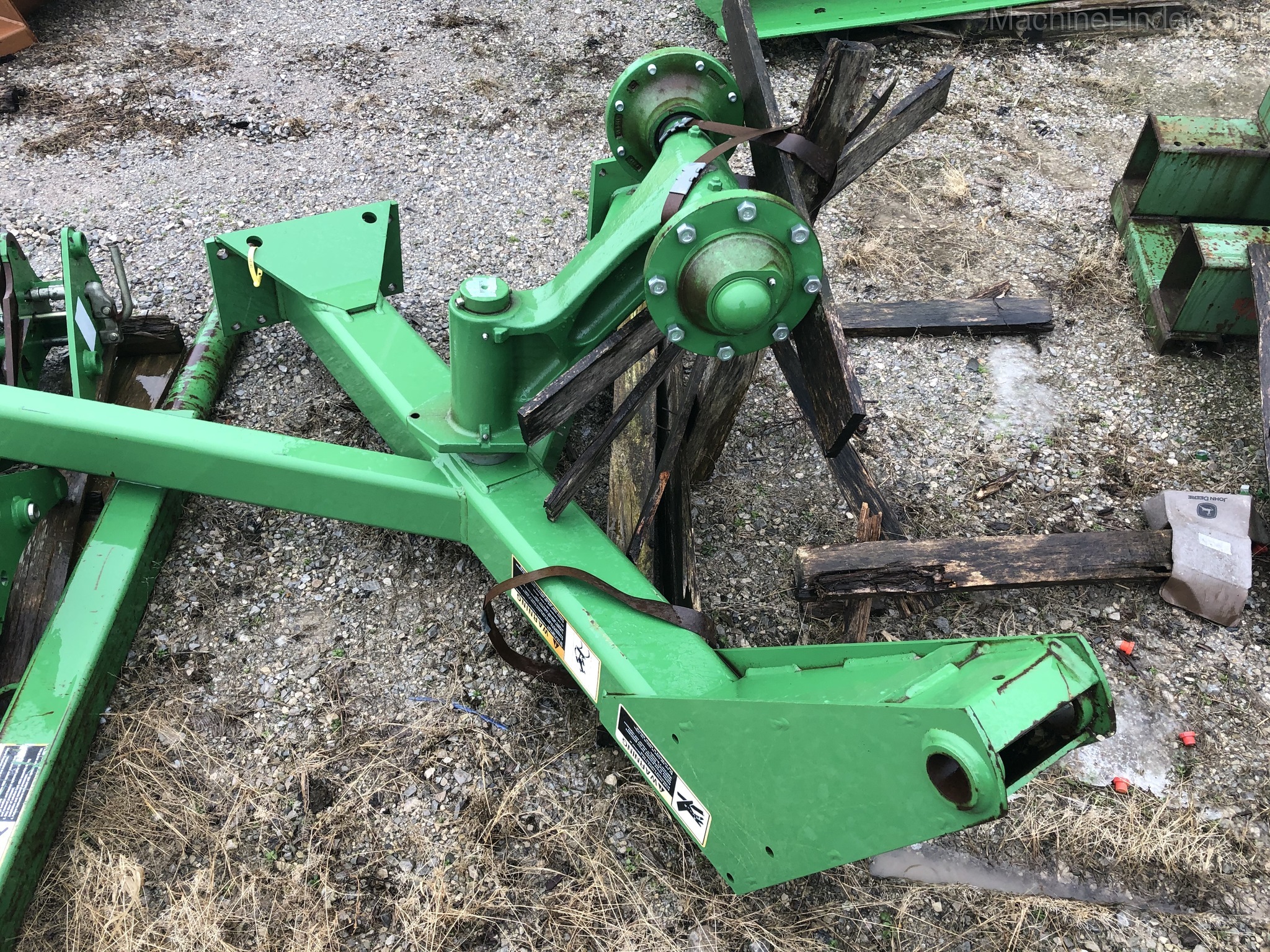 John Deere BN908484 CAS Image 2