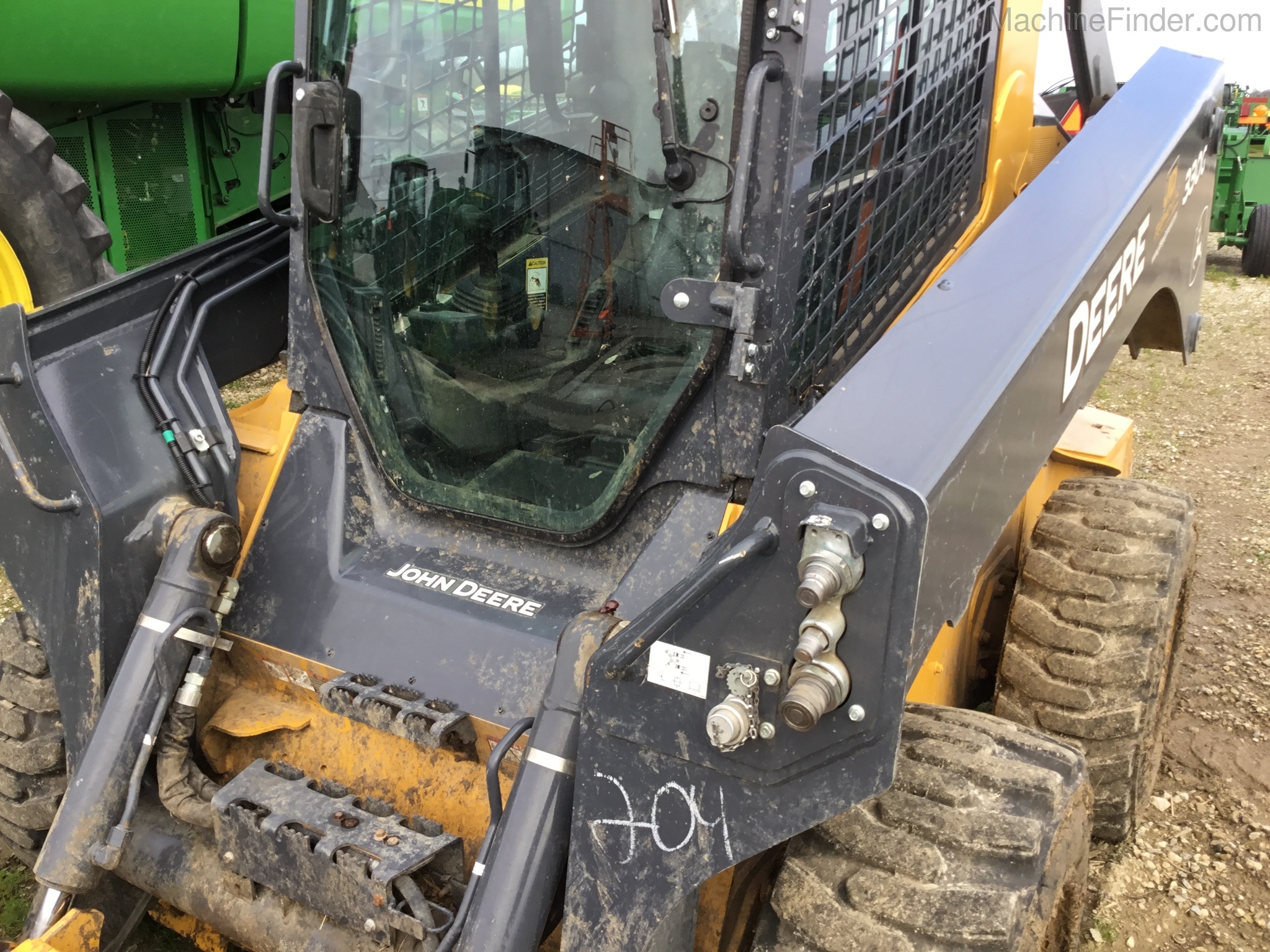 2017 John Deere 330G Image 3