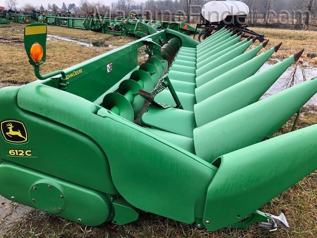 2011 John Deere 612C Image 2