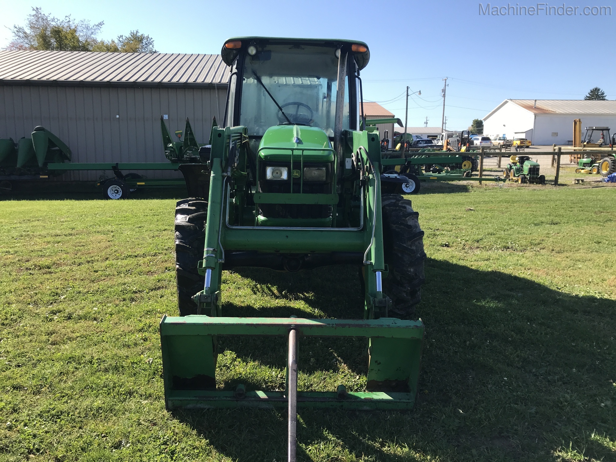 2006 John Deere 5425 Image 2