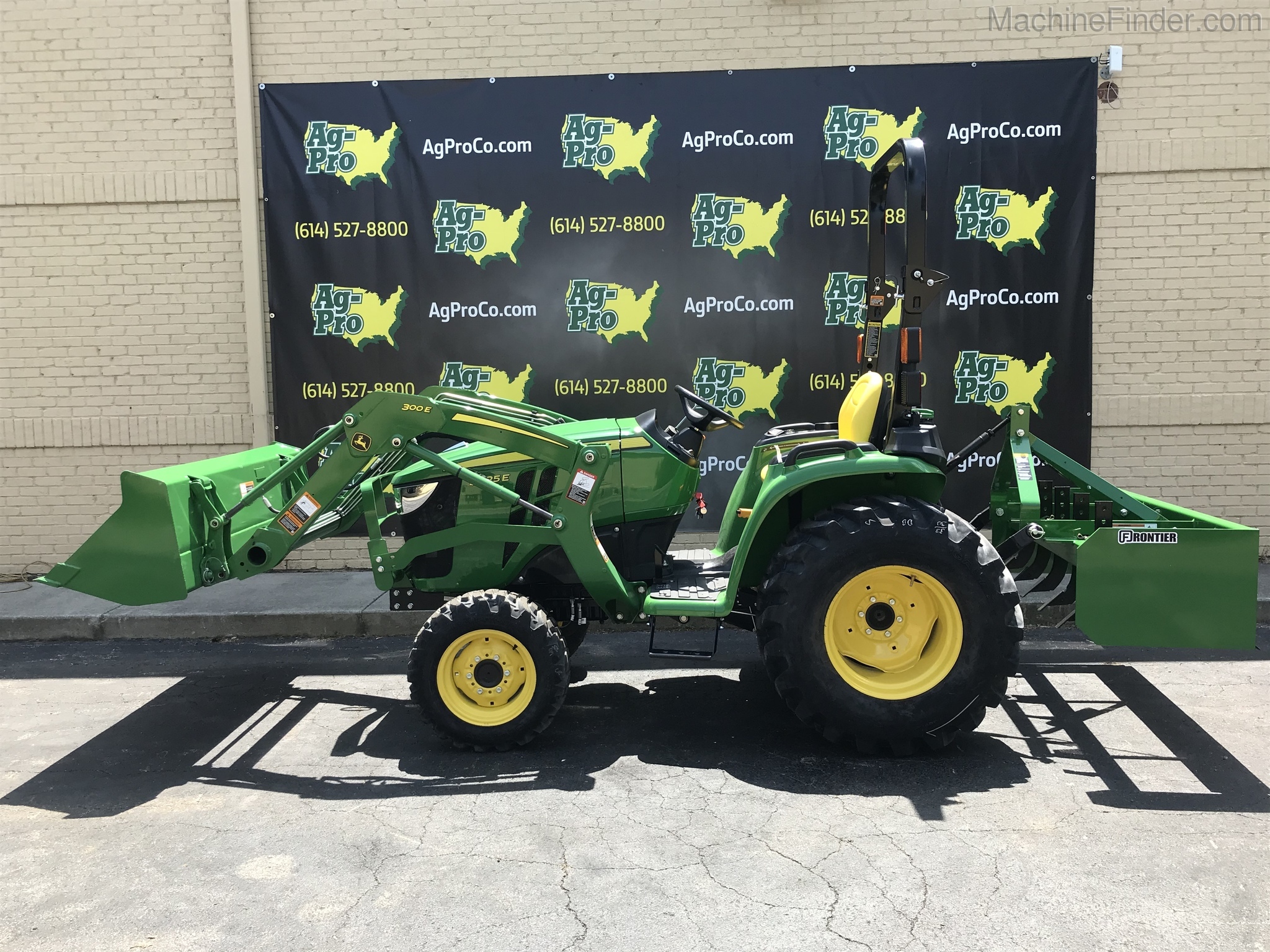 2020 John Deere 3025e Image 1