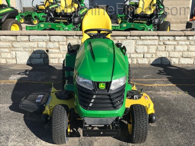 2018 John Deere X590 Image 1