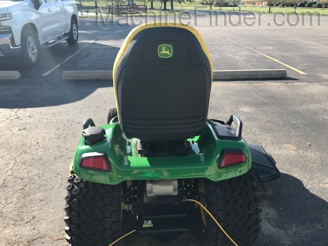 2018 John Deere X590 Image 3