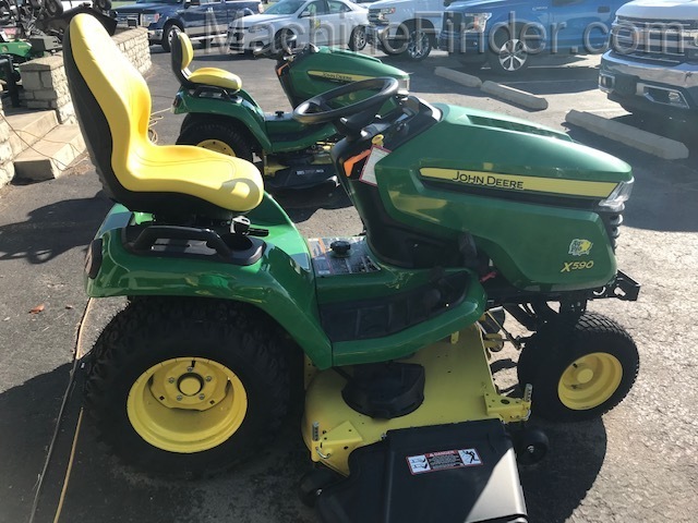 2018 John Deere X590 Image 4