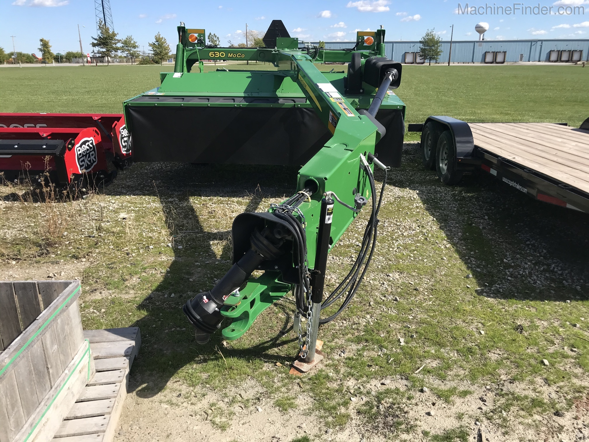 2018 John Deere 630 Image 2