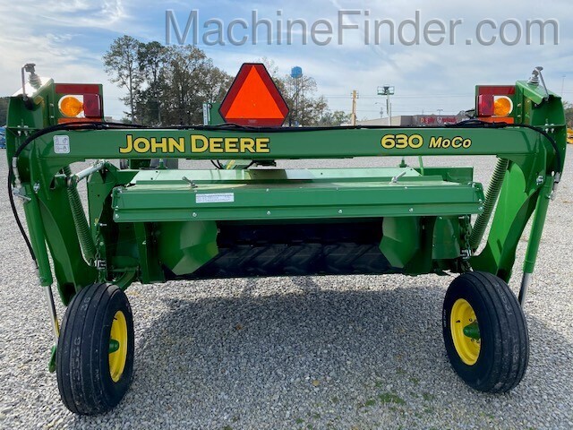2017 John Deere 630 Image 5