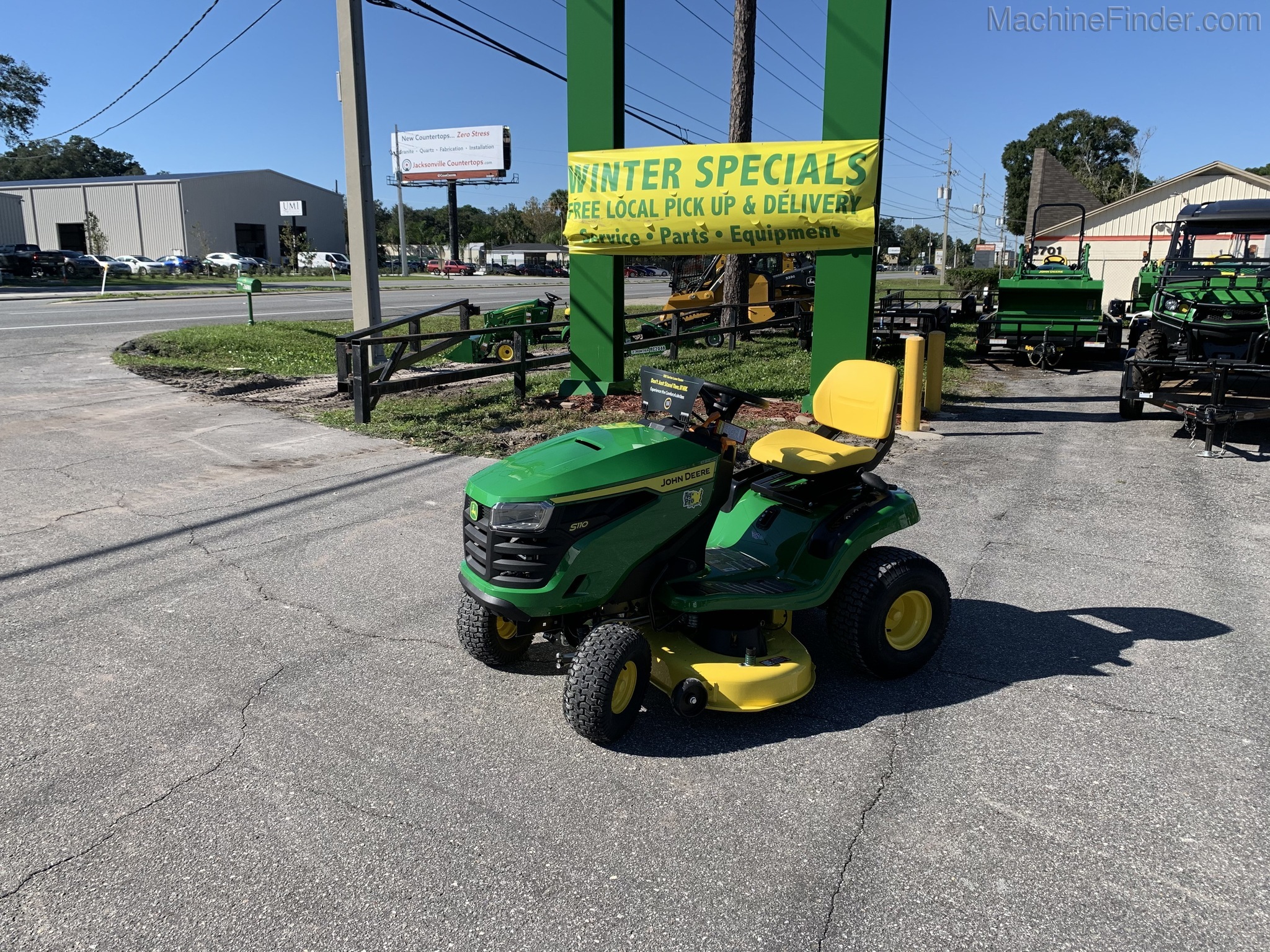 2020 John Deere S110 Image 2