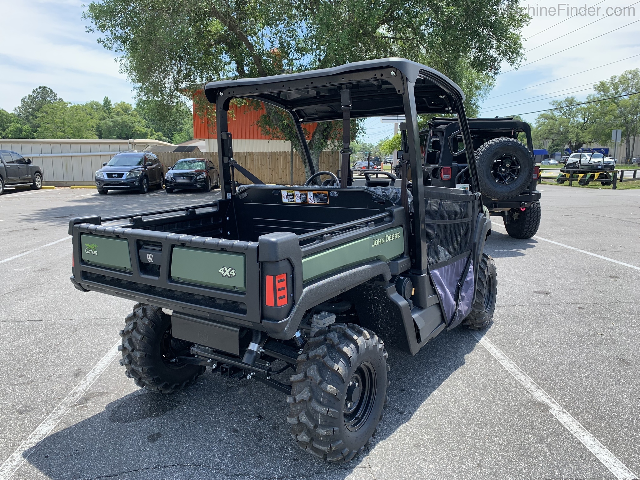 2021 John Deere 835E Image 4