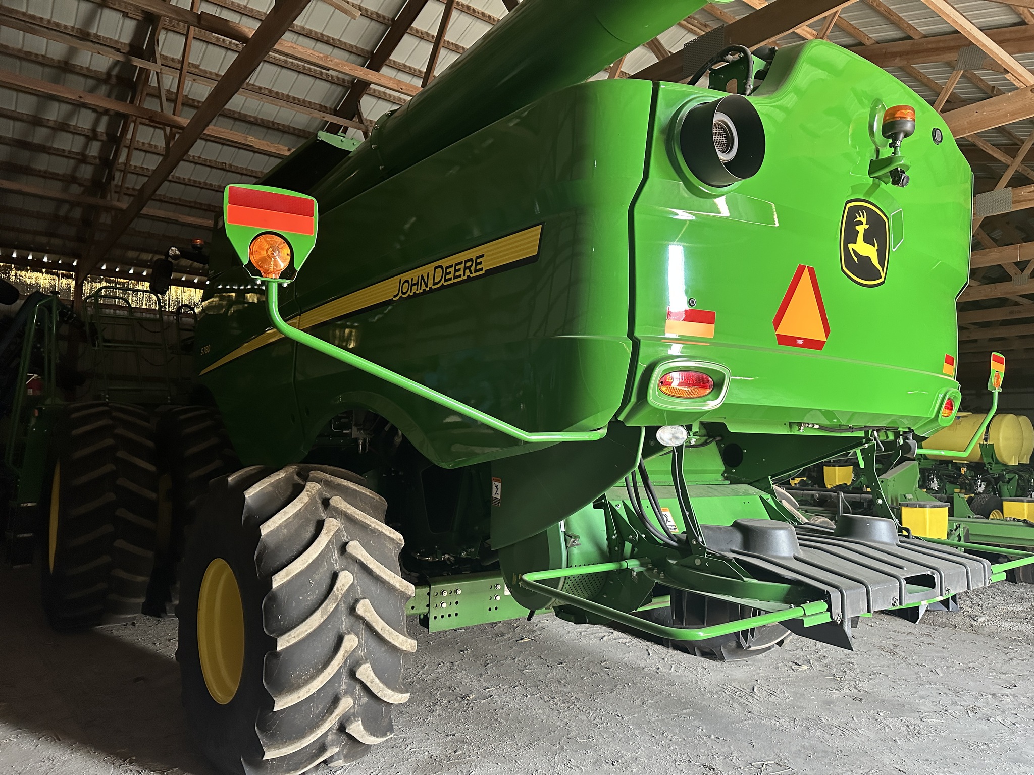2018 John Deere S780 Image 4