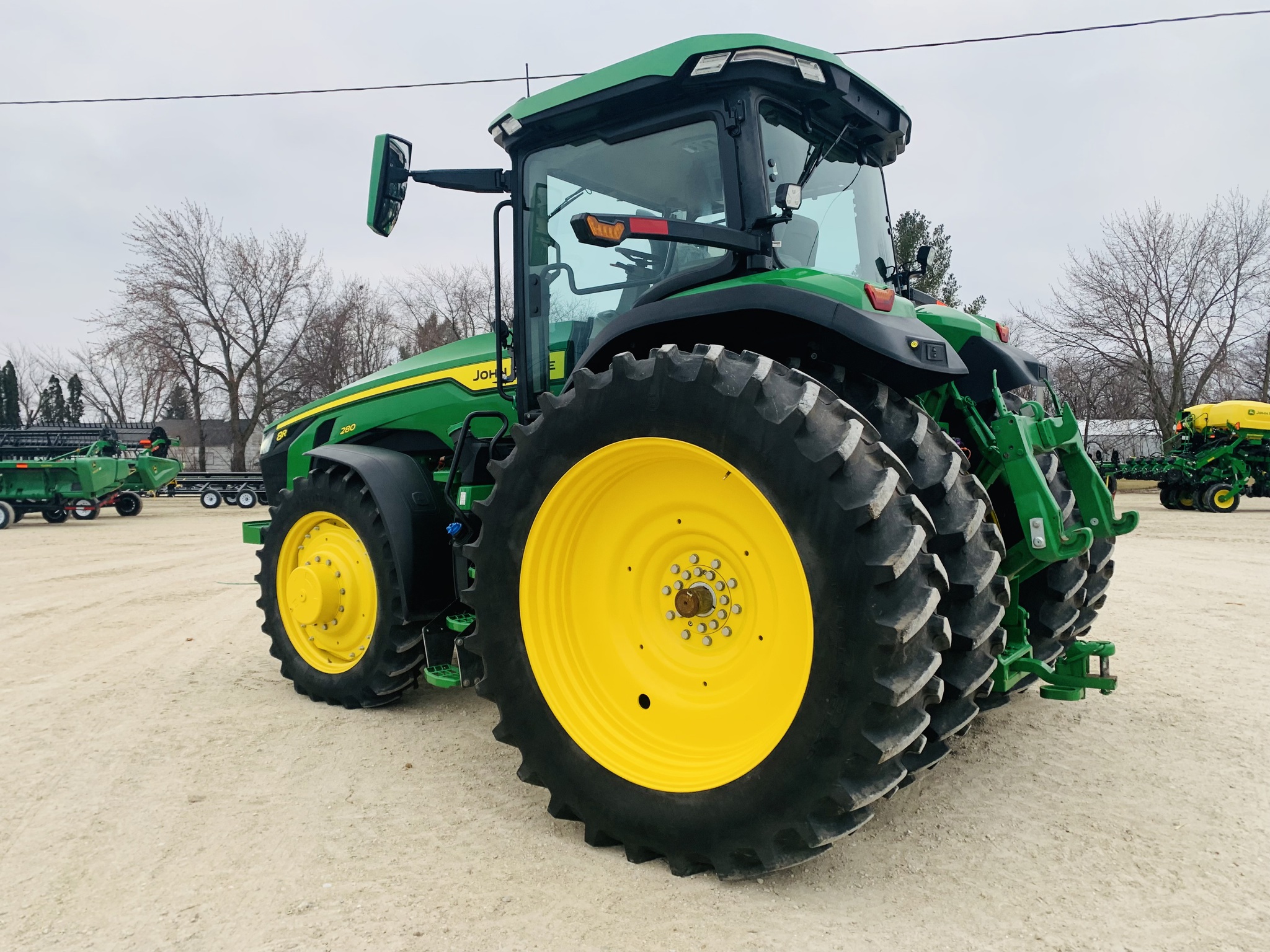 2023 John Deere 8R 280 Row Crop Tractors Oelwein, IA