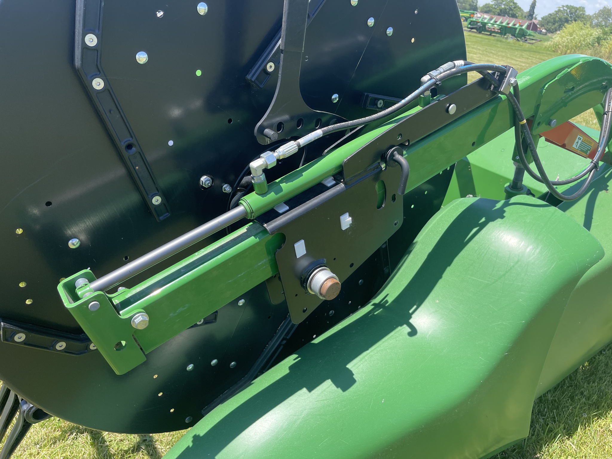  2023 John Deere RD40F at Heritage Tractor in Brimfield, IL