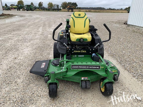 Photo of 2023 John Deere Z930M