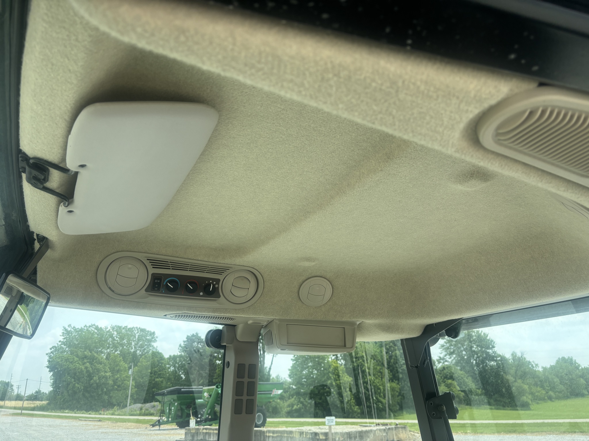 Used 2020 John Deere 6135E Utility Tractors at Koenig Equipment in Urbana, OH - PhotoXL27