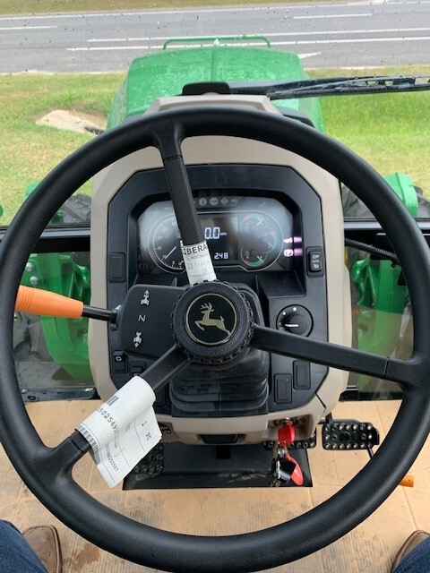 2024 John Deere 6120E Image 7