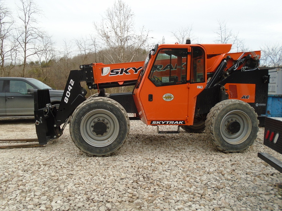 Photo of a 2024 Skytrak 8042