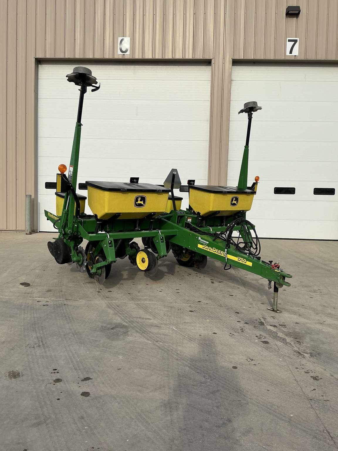 2010 John Deere 1750 Image 1