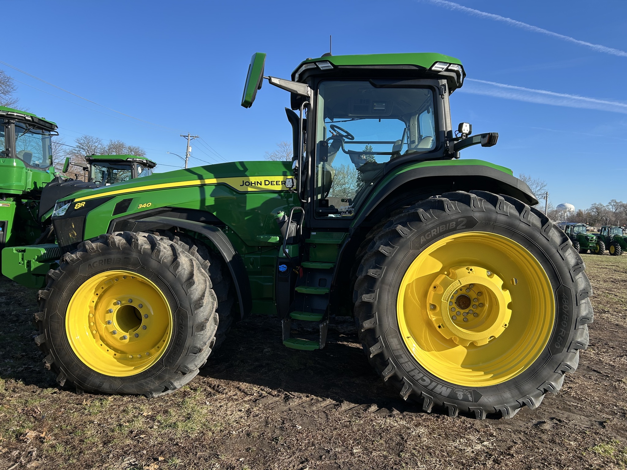  2024 John Deere 8R 340 at Heritage Tractor in Monmouth, IL