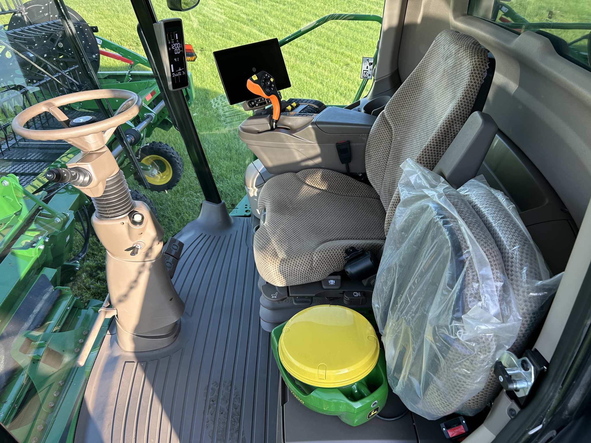  2024 John Deere S760 at Heritage Tractor in Baldwin City, KS