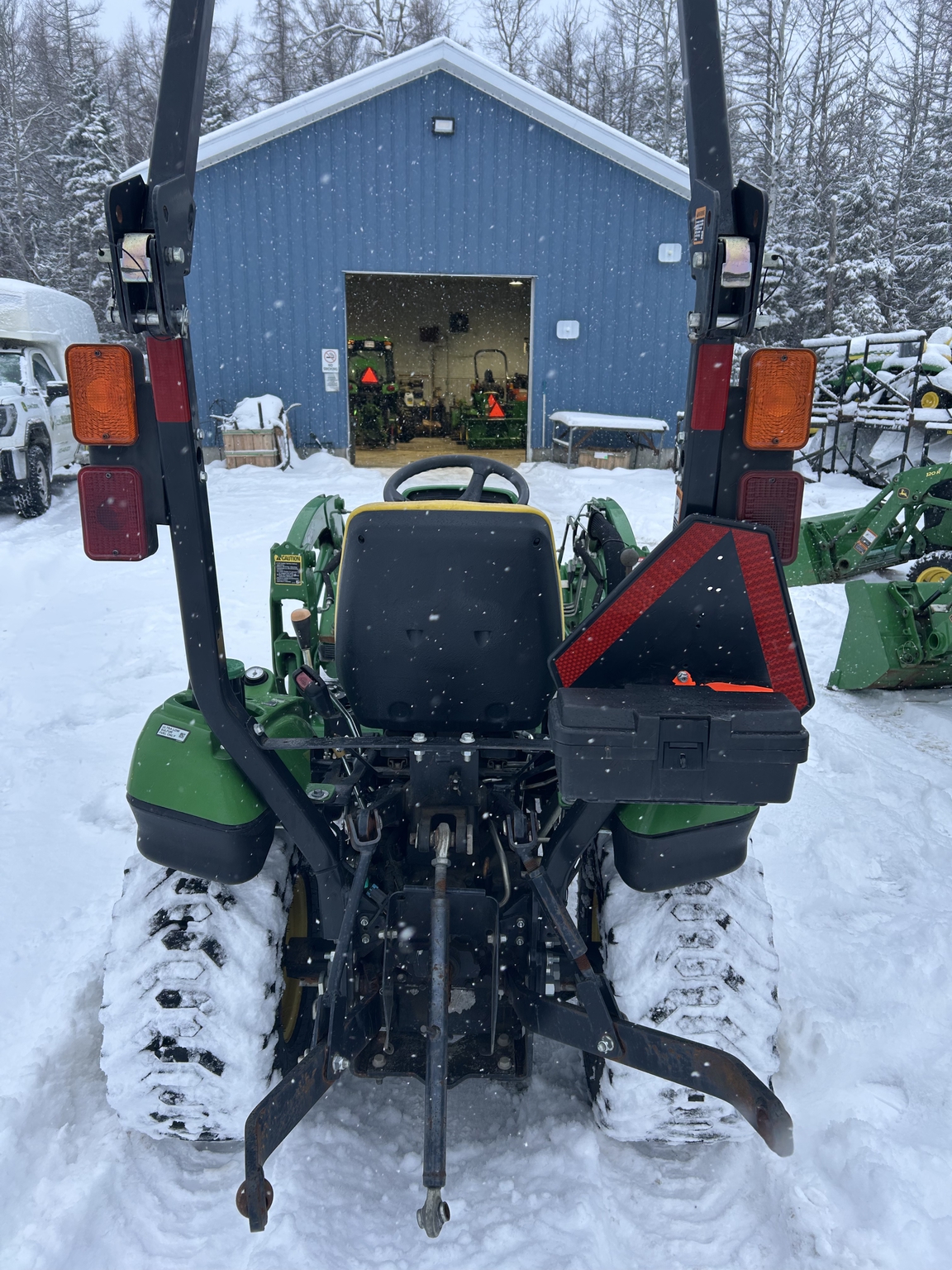 2018 John Deere 1023E Image 14