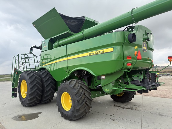 2024 John Deere S780 (8th thumbnail)