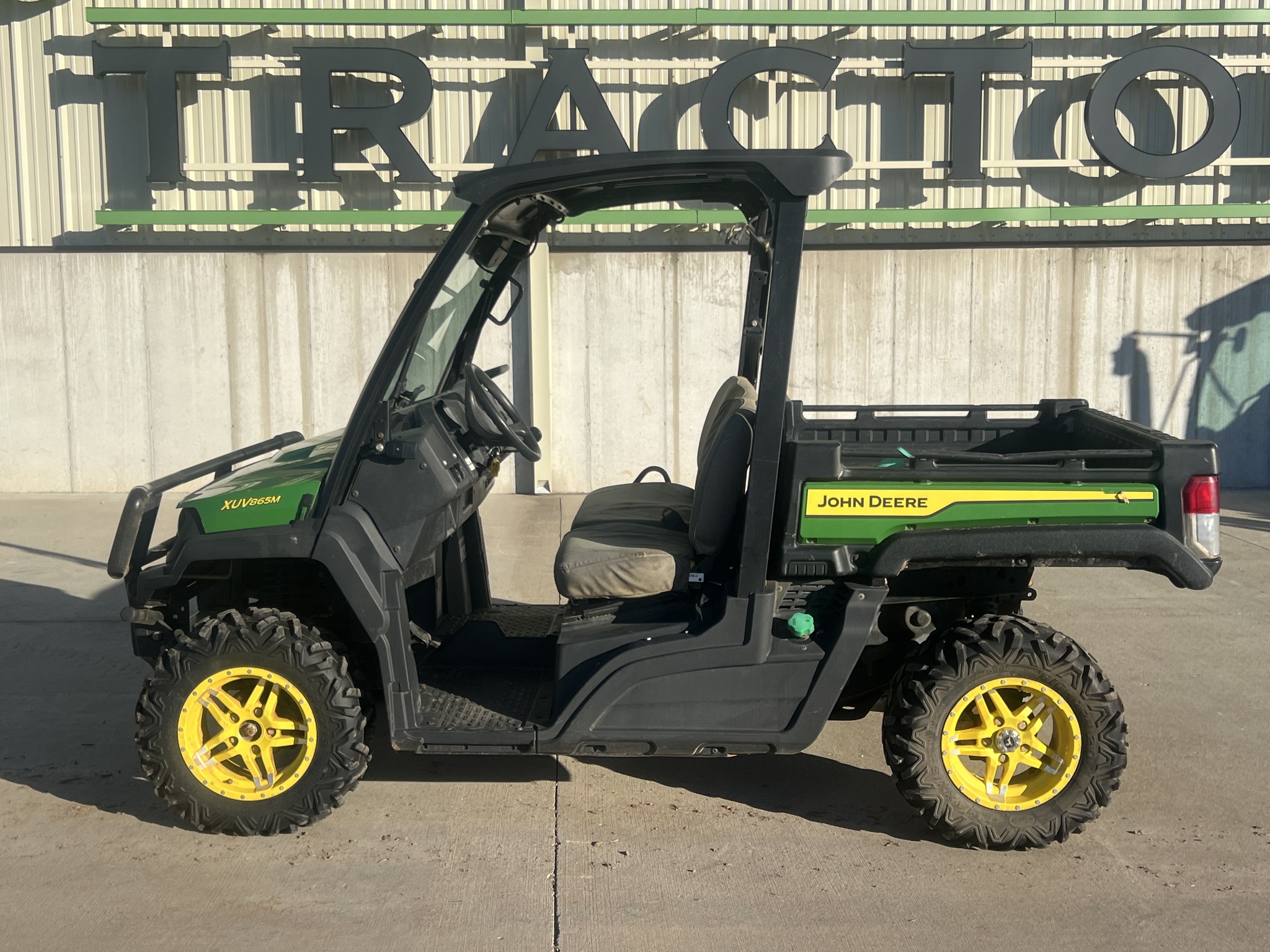  2021 John Deere XUV 865M at Heritage Tractor in Rogersville, MO