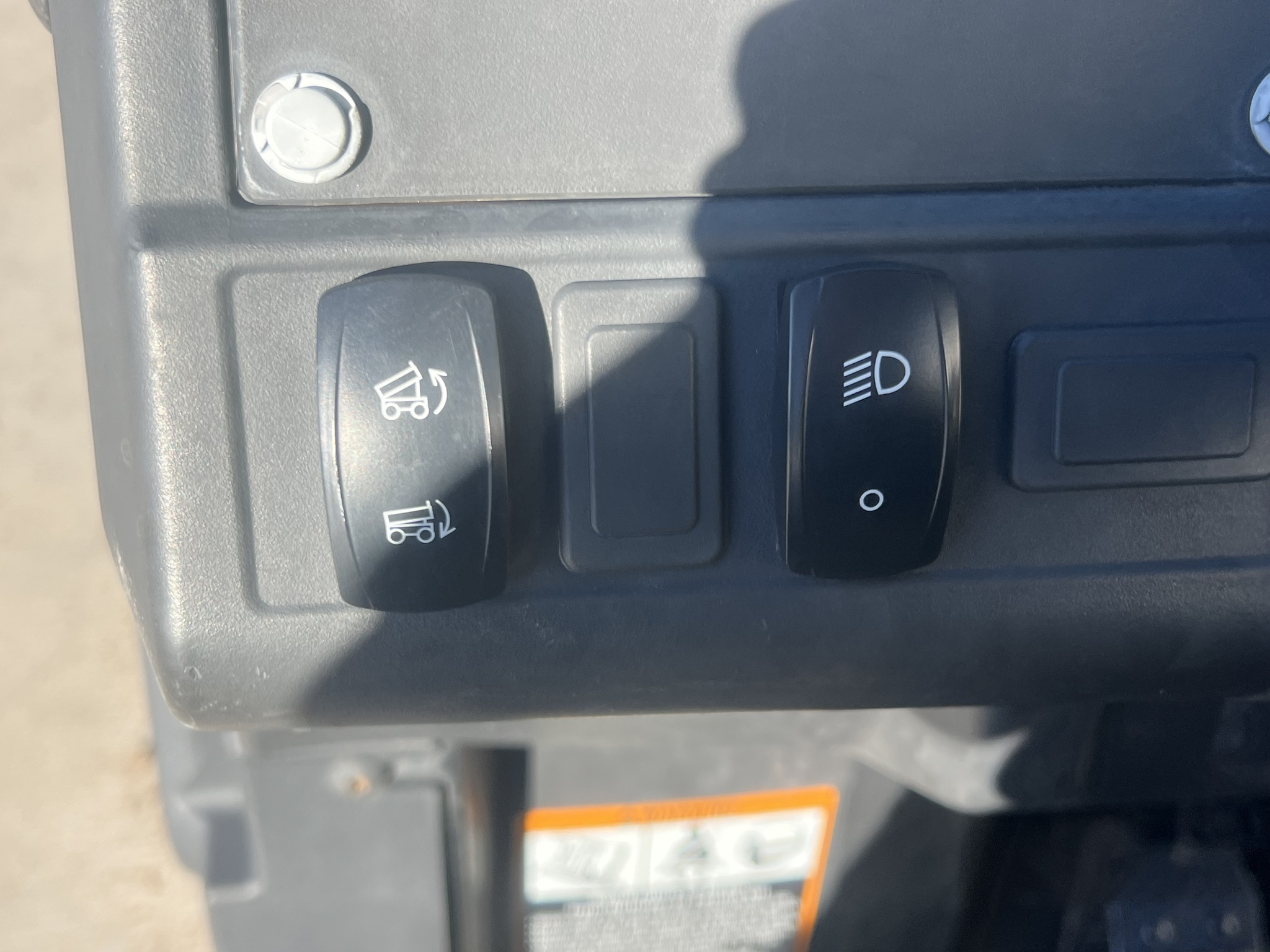  2021 John Deere XUV 865M at Heritage Tractor in Rogersville, MO