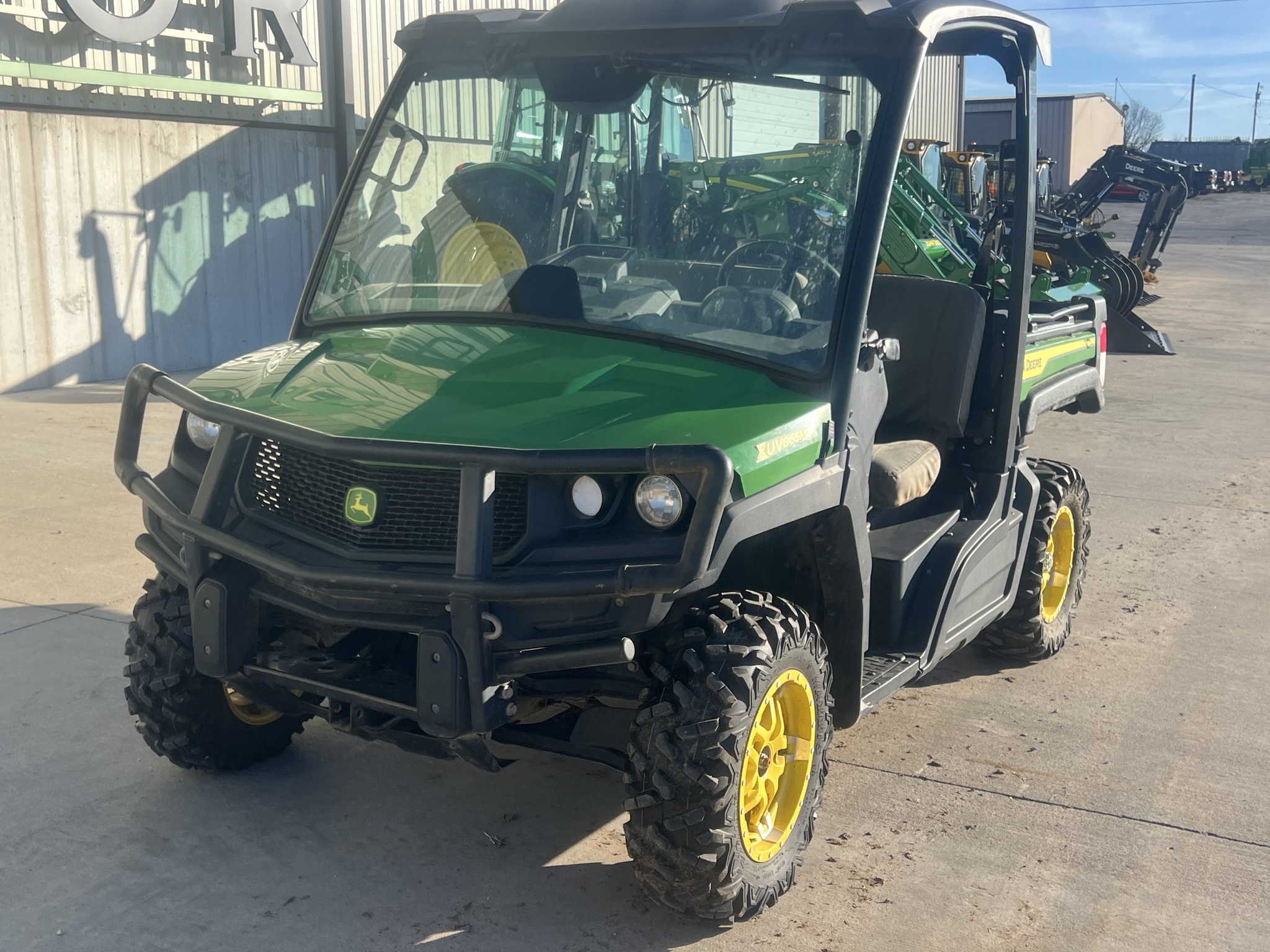  2021 John Deere XUV 865M at Heritage Tractor in Rogersville, MO