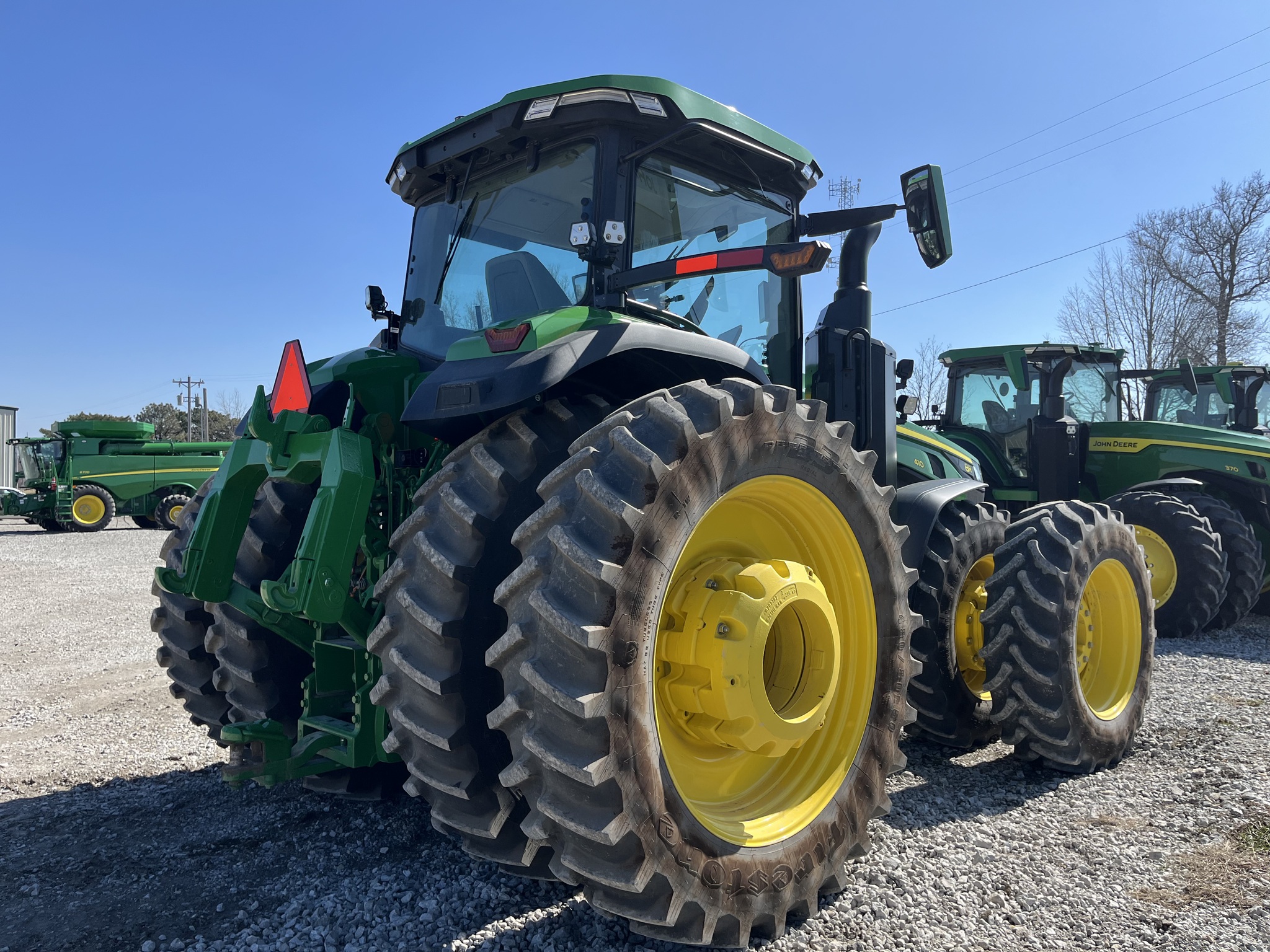  2024 John Deere 8R 410 at Heritage Tractor in Seneca, KS