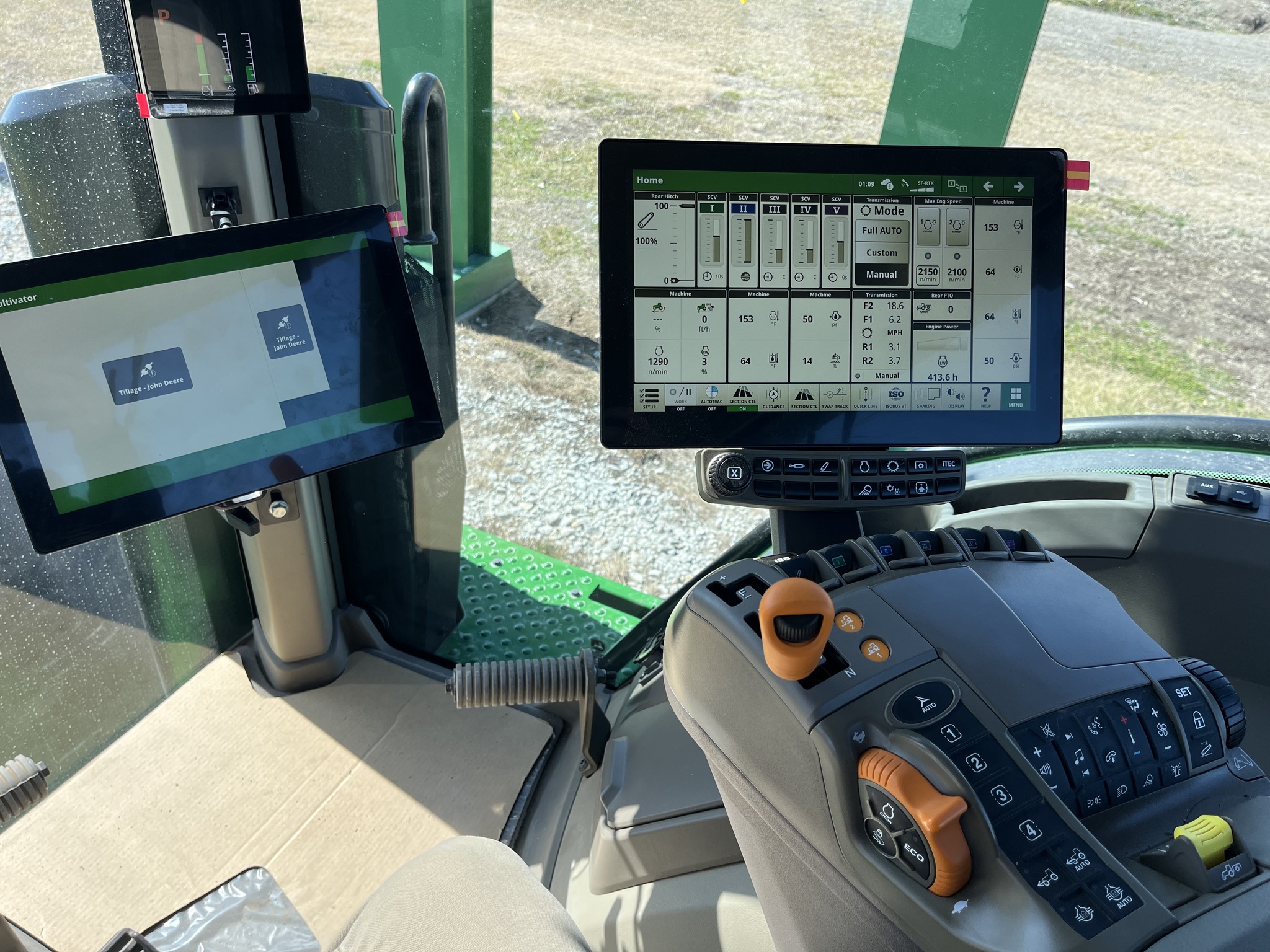  2024 John Deere 8R 410 at Heritage Tractor in Seneca, KS