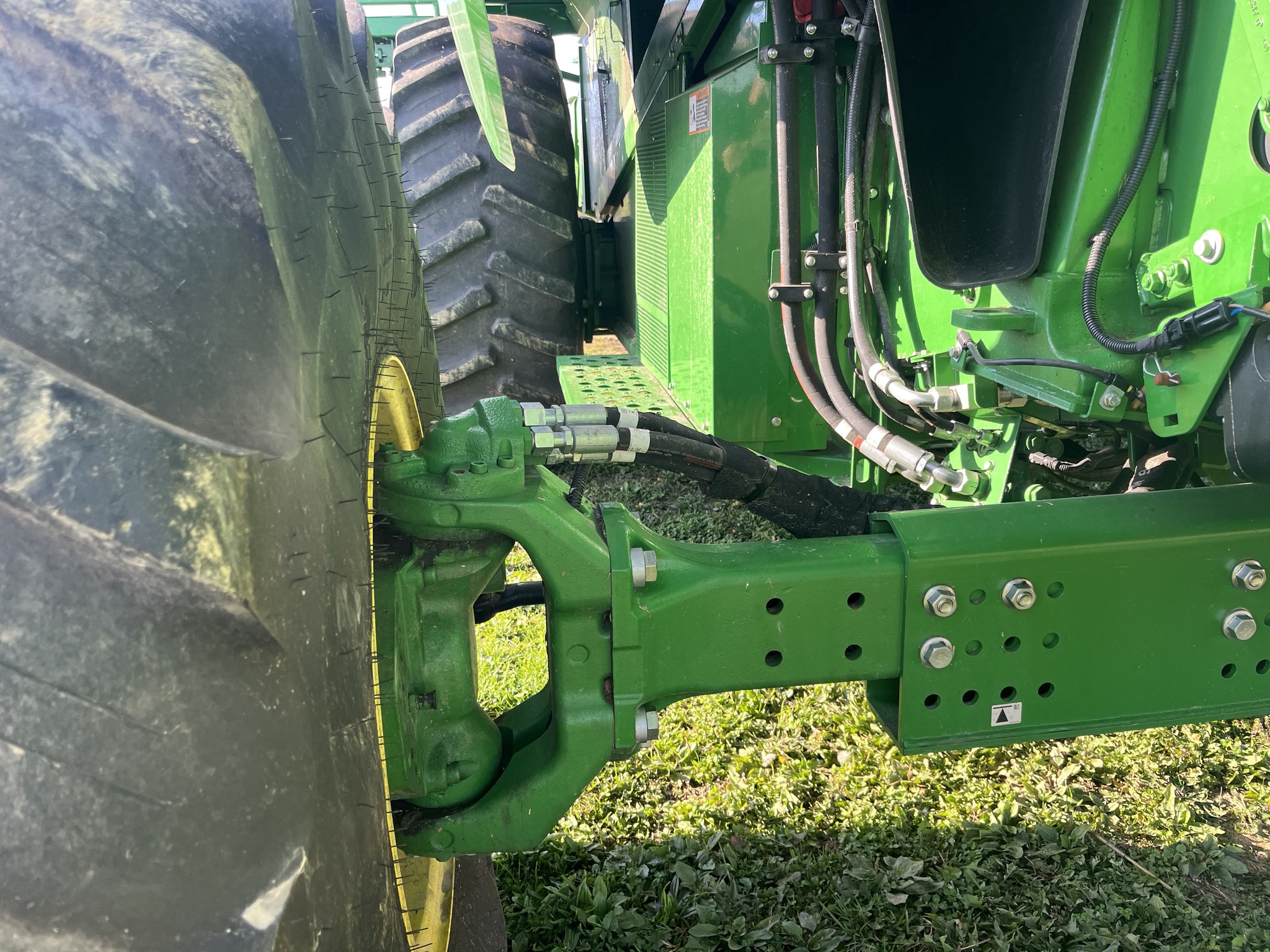 2024 John Deere S780 Image 9